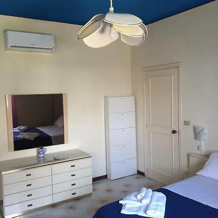 Paros Appartement Otranto